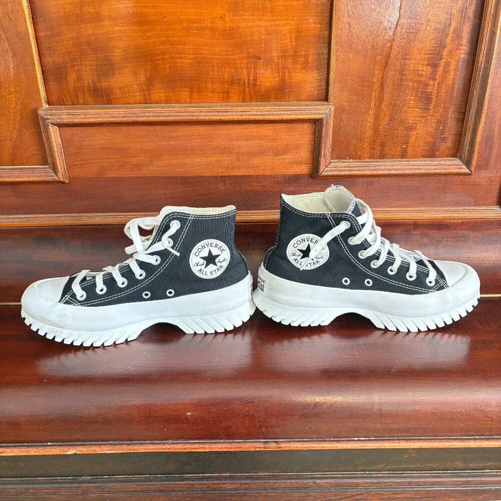 Comfy Converse High Tops, 7.5, black and white